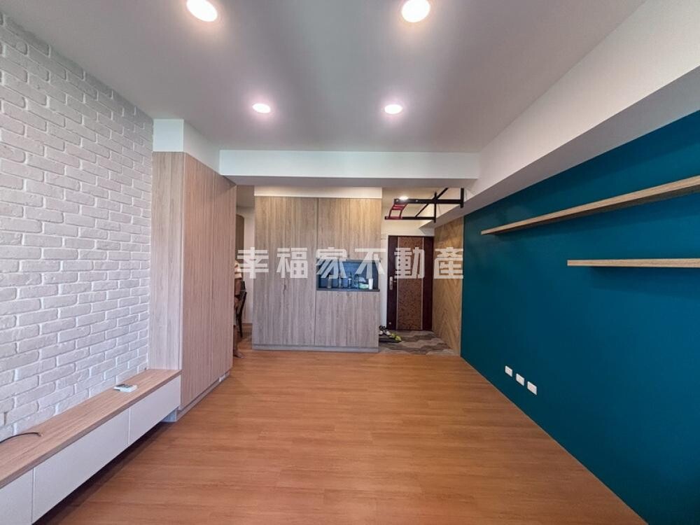 樂屋_台南市中西區美麗佳園待售房屋 台南市中西區美麗佳園待售房屋