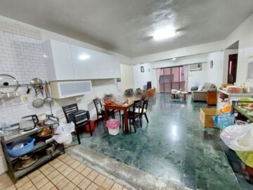 名揚大廈待售房屋