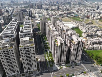 樂屋_三發首席大院待售房屋 三發首席大院待售房屋