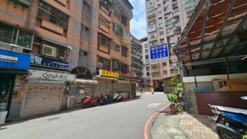 湖前街華廈待售房屋
