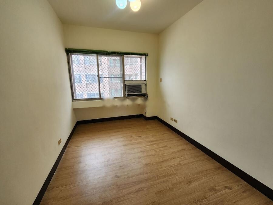 樂屋_屏東縣潮州鎮狄斯耐花園廣場待售房屋 屏東縣潮州鎮狄斯耐花園廣場待售房屋