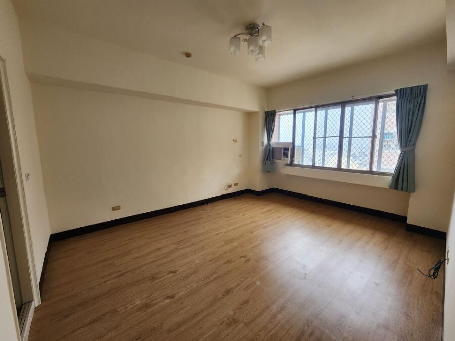 樂屋_屏東縣潮州鎮狄斯耐花園廣場待售房屋 屏東縣潮州鎮狄斯耐花園廣場待售房屋
