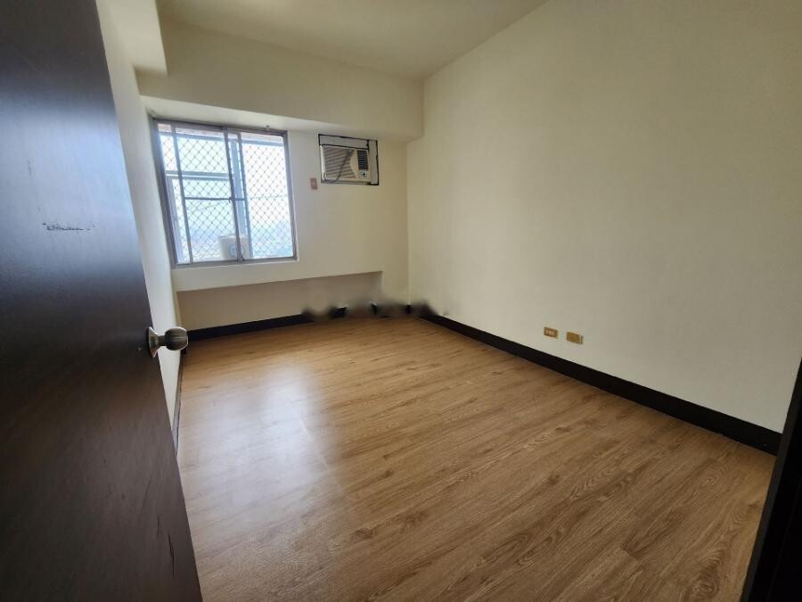 樂屋_屏東縣潮州鎮狄斯耐花園廣場待售房屋 屏東縣潮州鎮狄斯耐花園廣場待售房屋