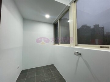樂屋_站前馥樂待售房屋 站前馥樂待售房屋