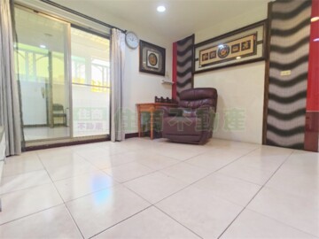 金碧輝煌待售房屋