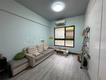 雲天大地待售房屋