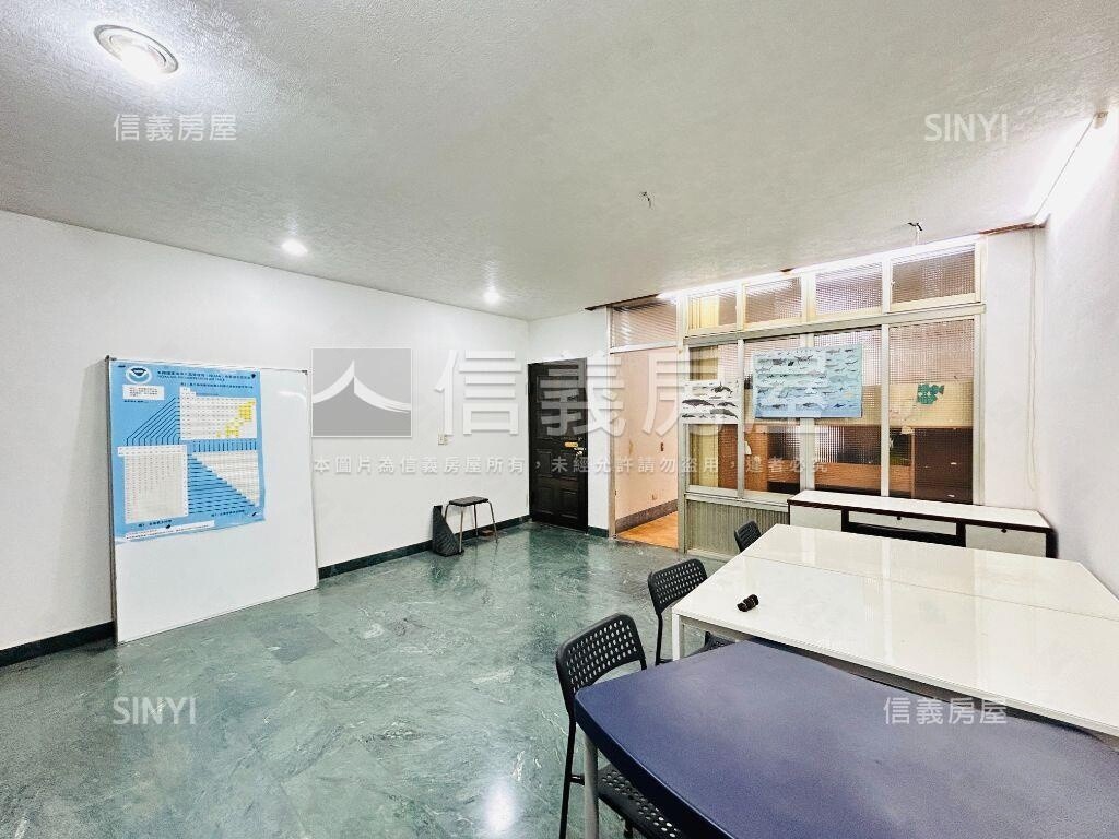 近捷運台北橋站公寓三樓