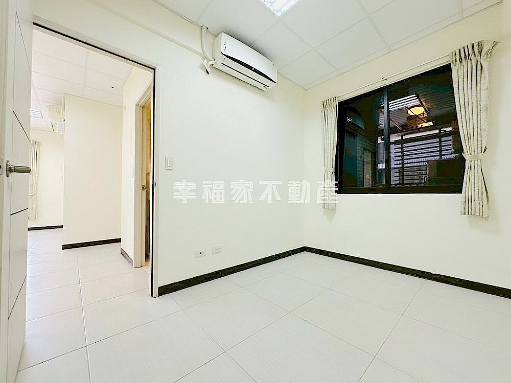 台南市北區成大城待售房屋