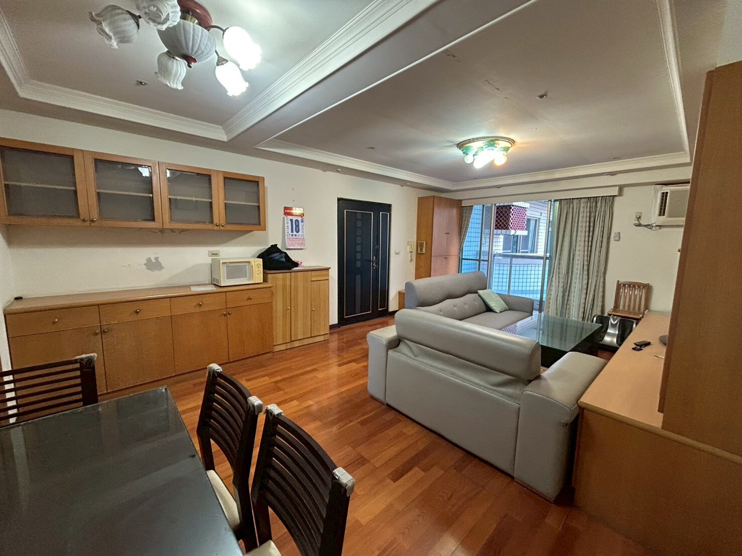 五華商圈 首都花園 前後陽台 高樓層三房平面車