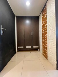 龍騰上河園大樓區待售房屋