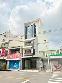 台南市新化區忠孝路 - Image 1