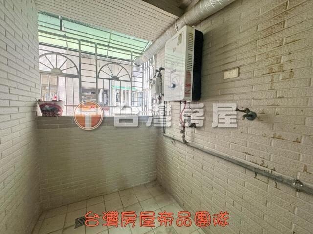 新北市五股區陸光新城A區待售房屋
