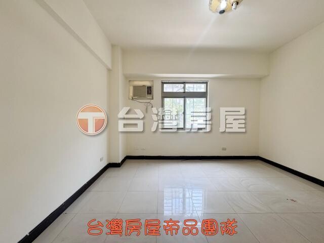 新北市五股區陸光新城A區待售房屋