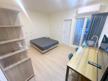 明道旁整棟超新可租補陽台獨洗曬流理台衛浴開窗機車位 - Image 1