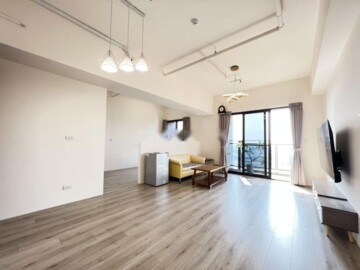 登陽春賞待售房屋