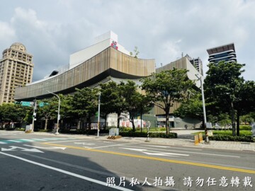 南平路展演中心附近大坪數辦公室,可當教室使用。 - Image 1