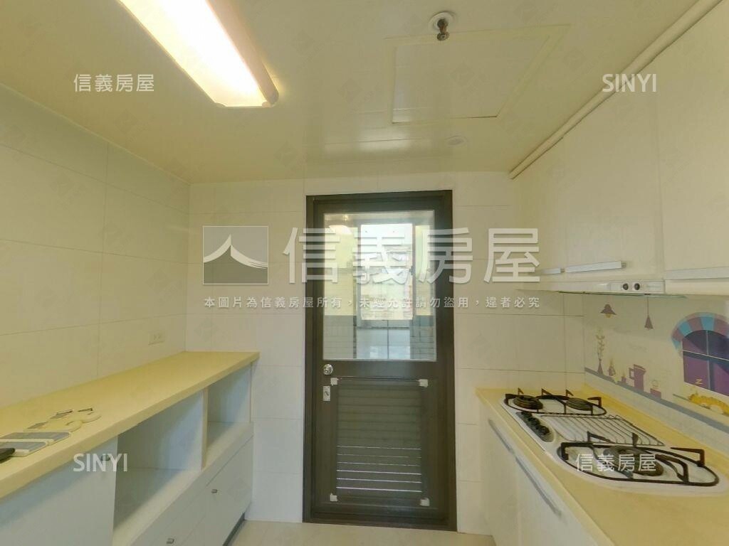 新竹縣竹北市世紀皇家待售房屋