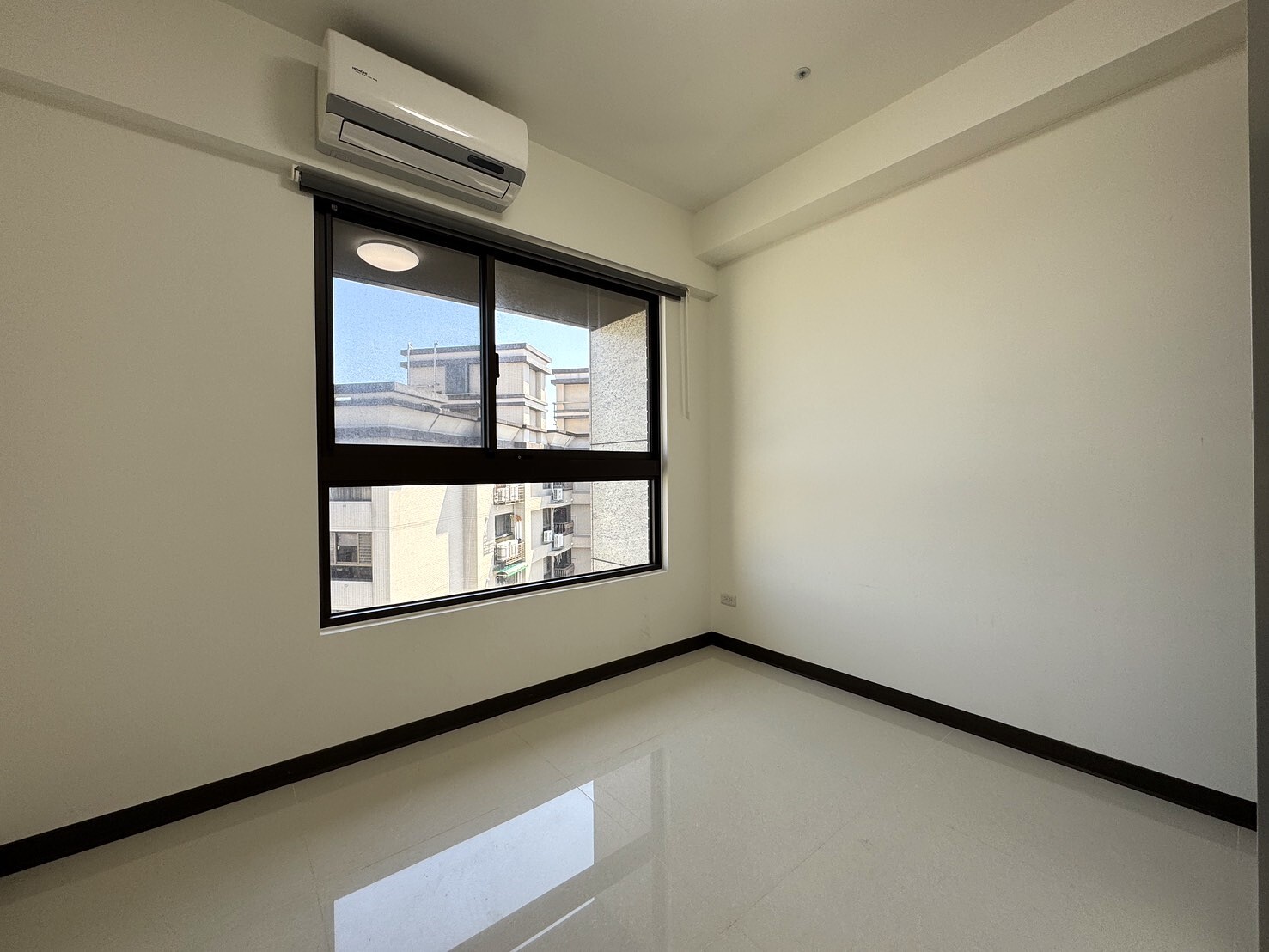 樂屋_新北市板橋區嘉廷臻園待售房屋 新北市板橋區嘉廷臻園待售房屋