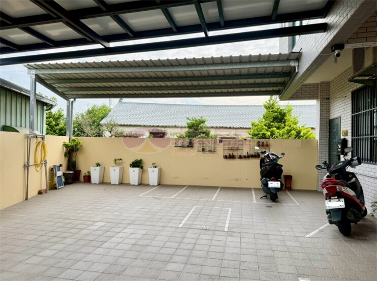 虎尾輕齡-雙車美墅