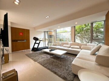 來來名人別墅 - Image 1