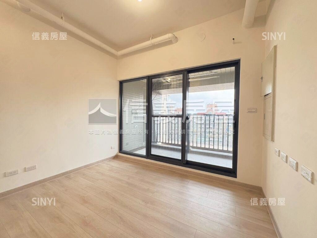 雙橡園純住２房車位