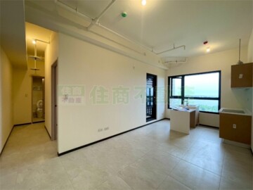 河邊春夢待售房屋