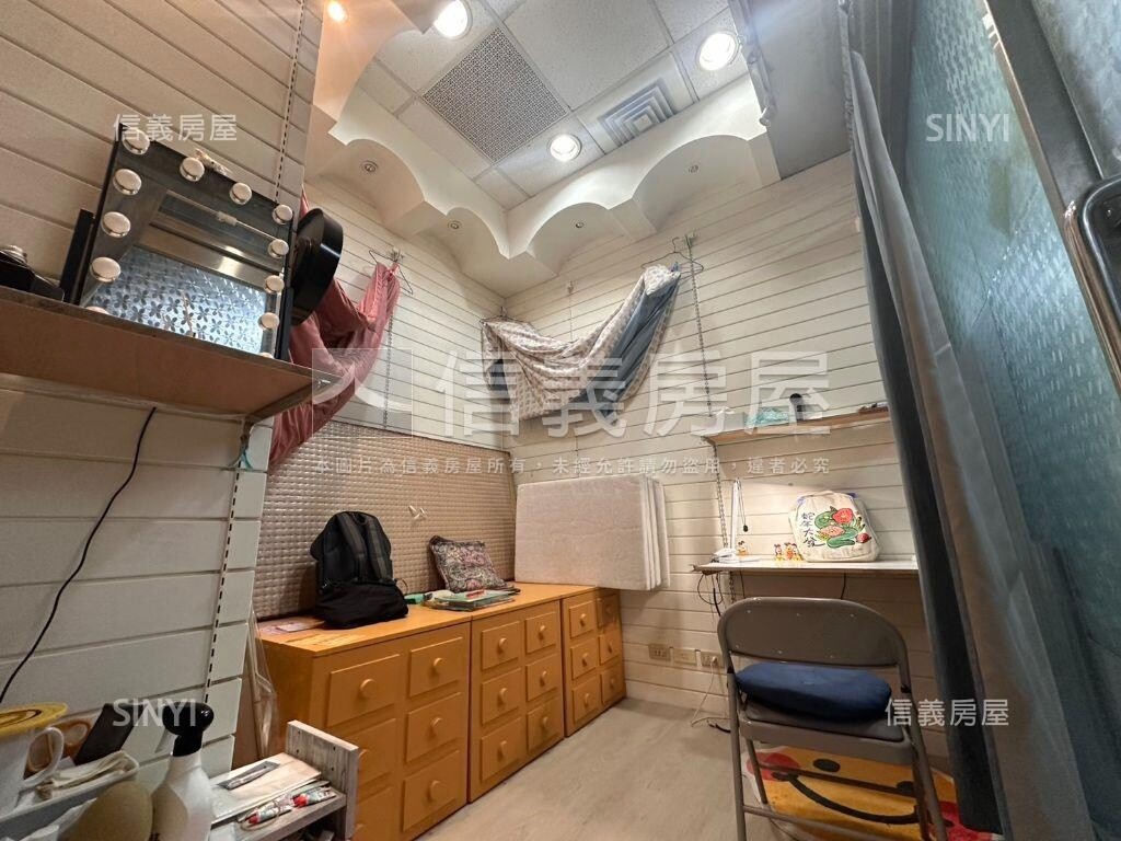 樂屋_台北市南港區萬象大樓待售房屋 台北市南港區萬象大樓待售房屋