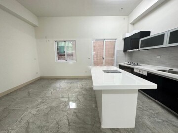 傑美大別墅待售房屋