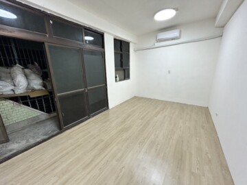 台北桂冠羅浮宮區待售房屋