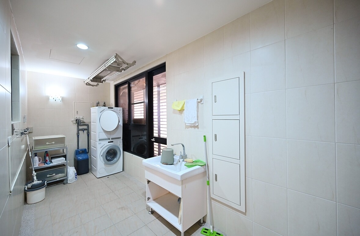 台中市西屯區總太東方花園廣場待售房屋