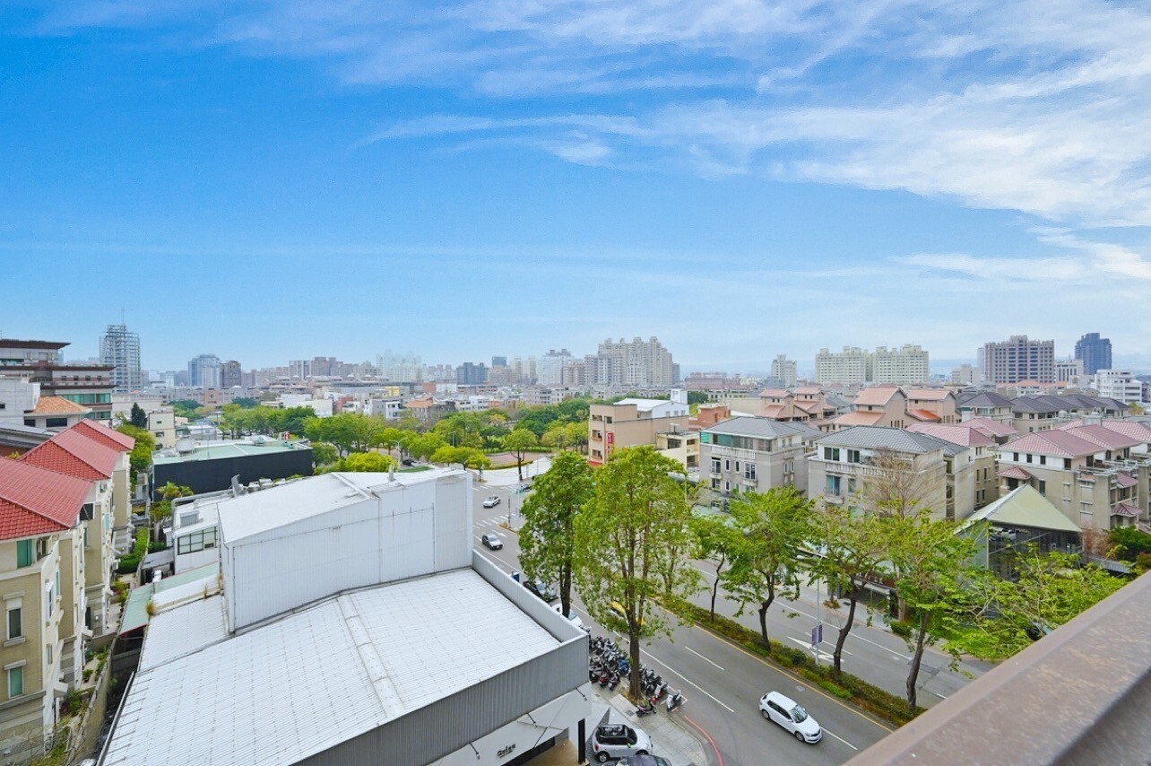 台中市西屯區總太東方花園廣場待售房屋