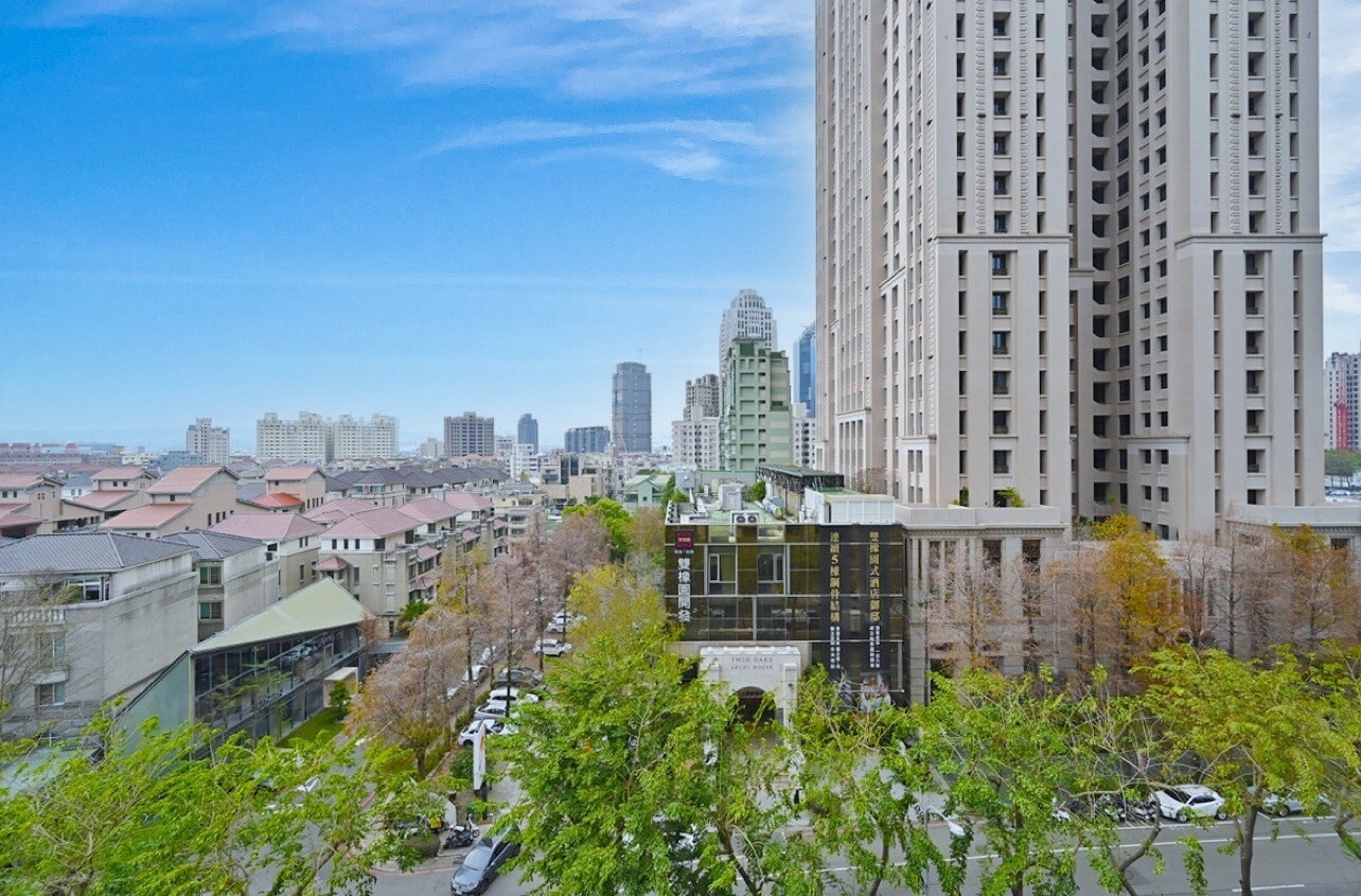 台中市西屯區總太東方花園廣場待售房屋