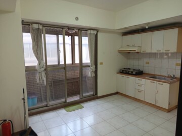 可租補❤️沙鹿1房1衛1廚寵物可談全配家具電 - Image 1