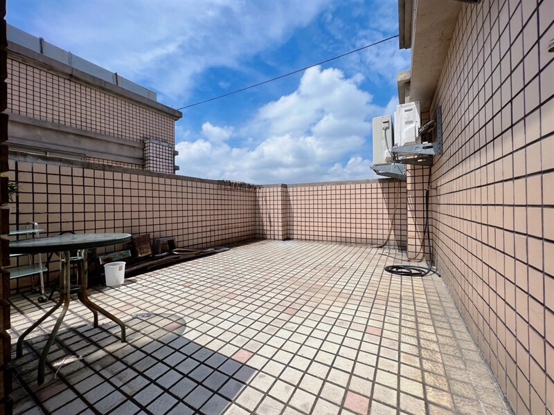 樂屋_台中市西屯區名流廣場待售房屋 台中市西屯區名流廣場待售房屋