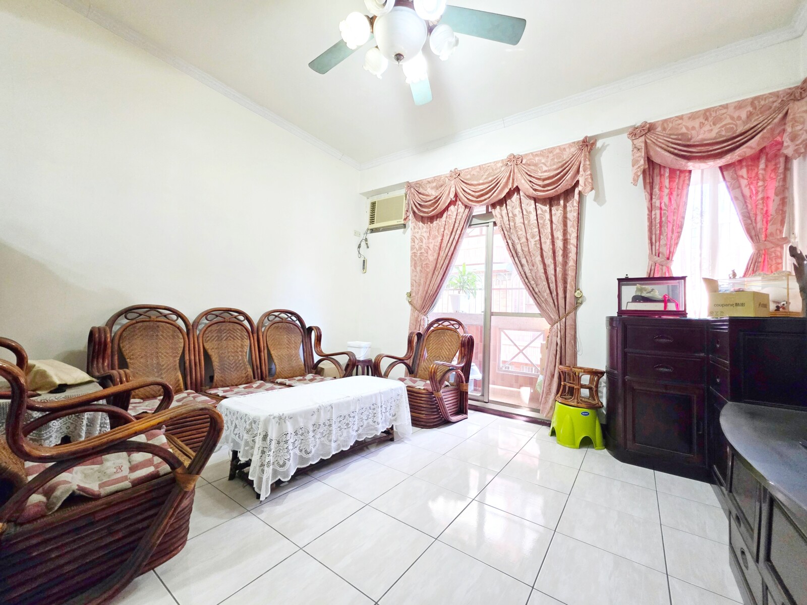 富國路靜巷邊間透天