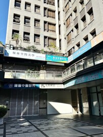 葫洲捷運站旁-高質感社區店面-公車捷運到站即到店 - Image 1