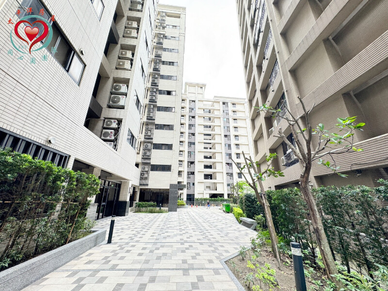 新北市鶯歌區合嘉易居邦3心自慢待售房屋