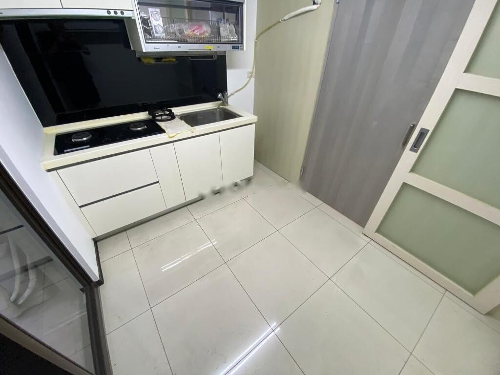 樂屋_台中市南屯區彩虹城一期待售房屋 台中市南屯區彩虹城一期待售房屋