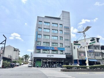 屏東和平路黃金店面.3.4樓 - Image 1