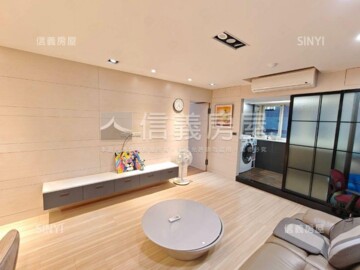 名人世界待售房屋