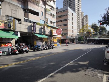 樂屋_文心凱旋2大樓區待售房屋 文心凱旋2大樓區待售房屋