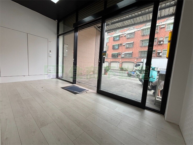 大竹上興路大面寬店面