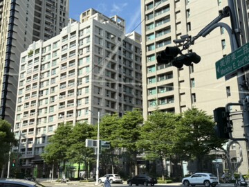 美術館太子紐約57街精美兩房可租補 - Image 1