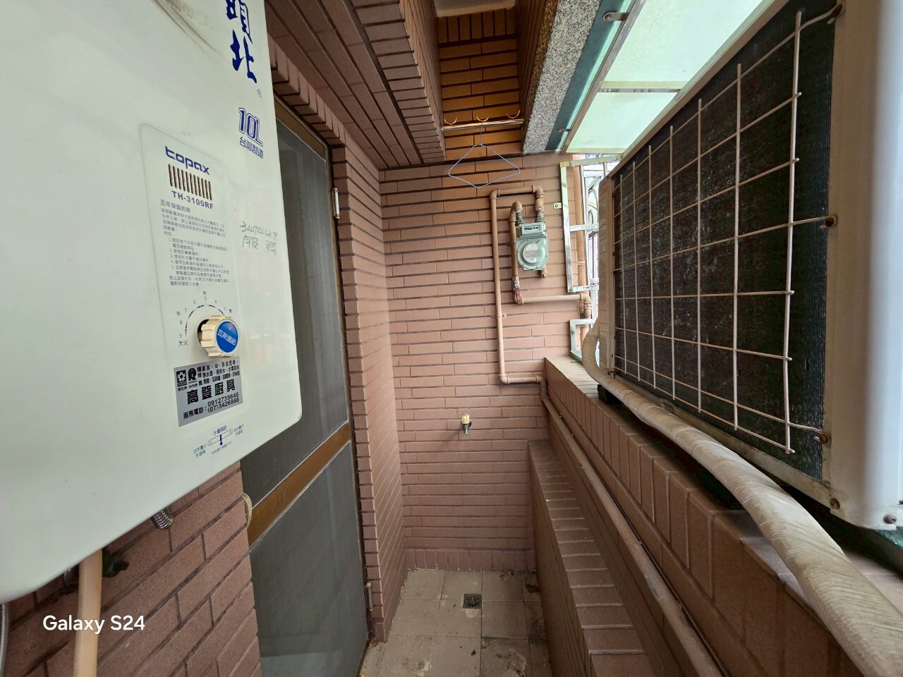 高雄市三民區卡第亞待售房屋