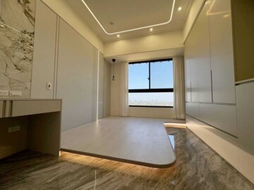 藍海帝國7綠景苑待售房屋