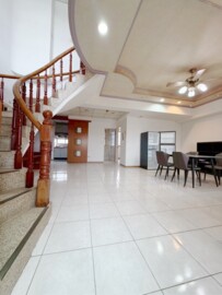 東區可租補❤️室內大空間5房 - Image 1