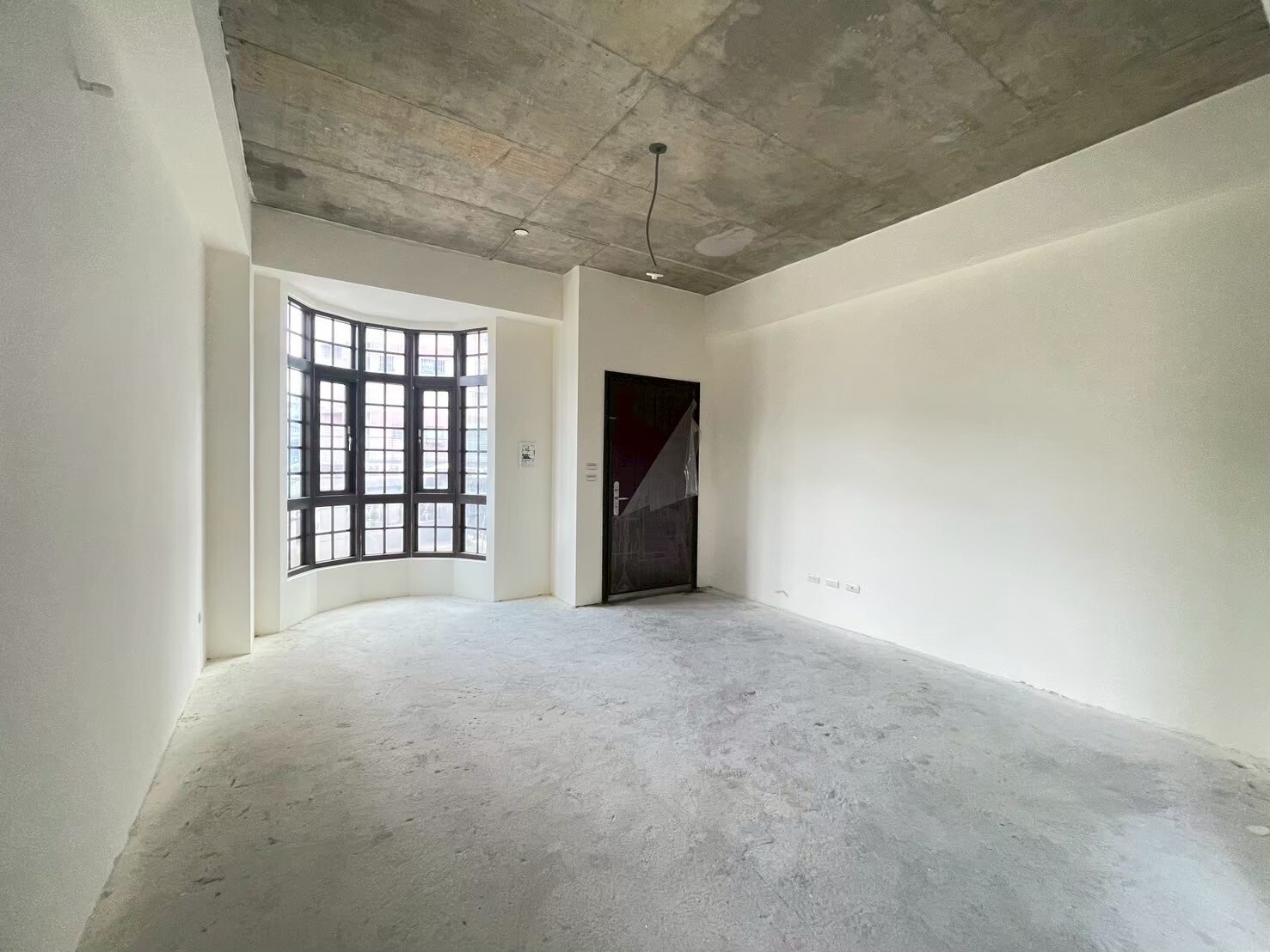 ㊖八德三角窗電梯別墅▶️可停多車