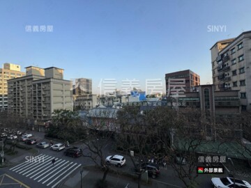登皇名門待售房屋