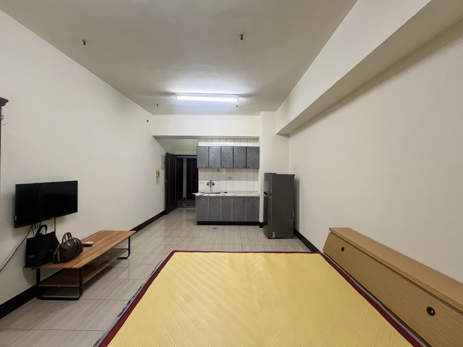 高雄市岡山區頂好商務大樓待售房屋