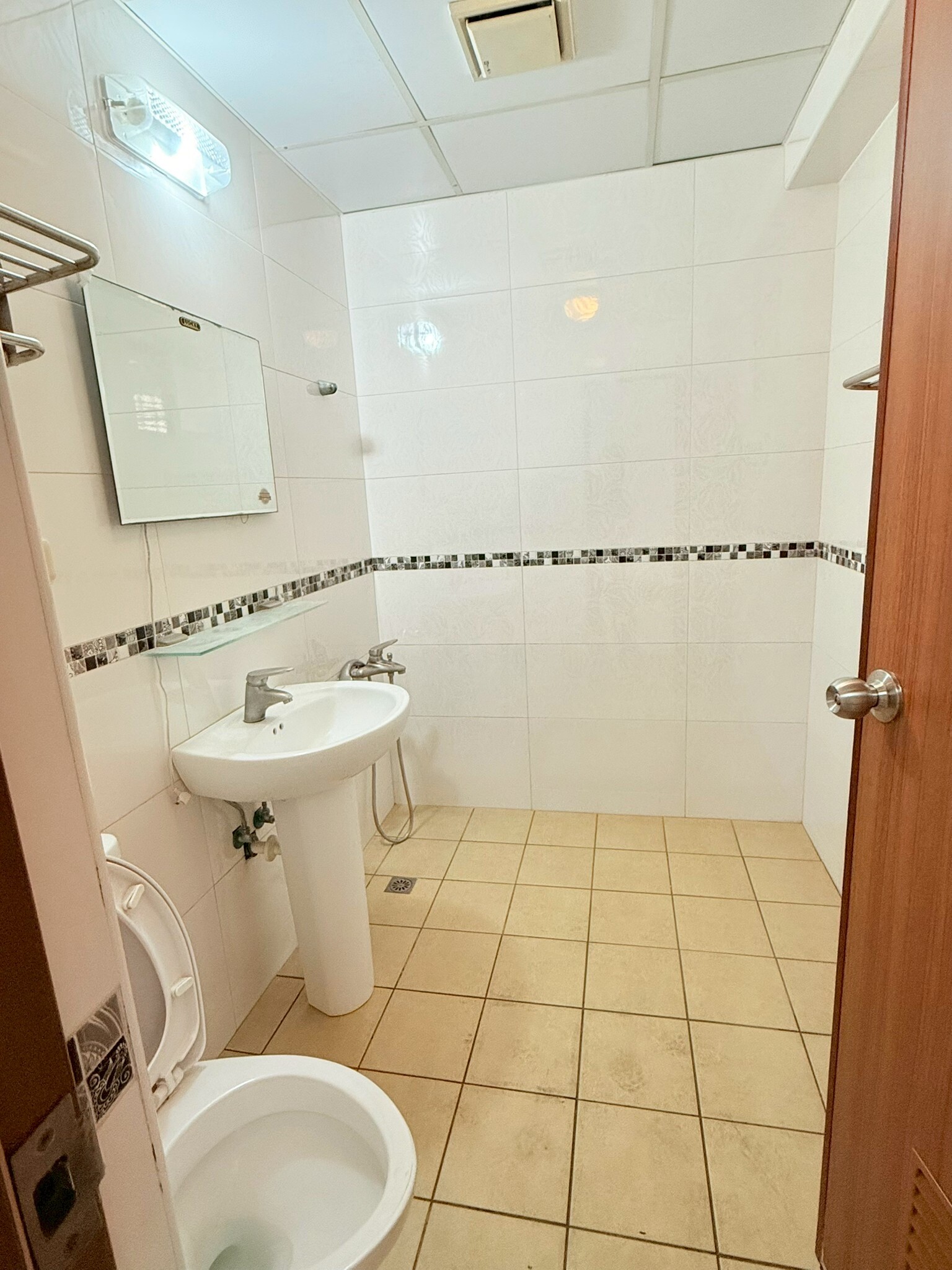 樂屋_嘉義市西區經國新城M區待售房屋 嘉義市西區經國新城M區待售房屋
